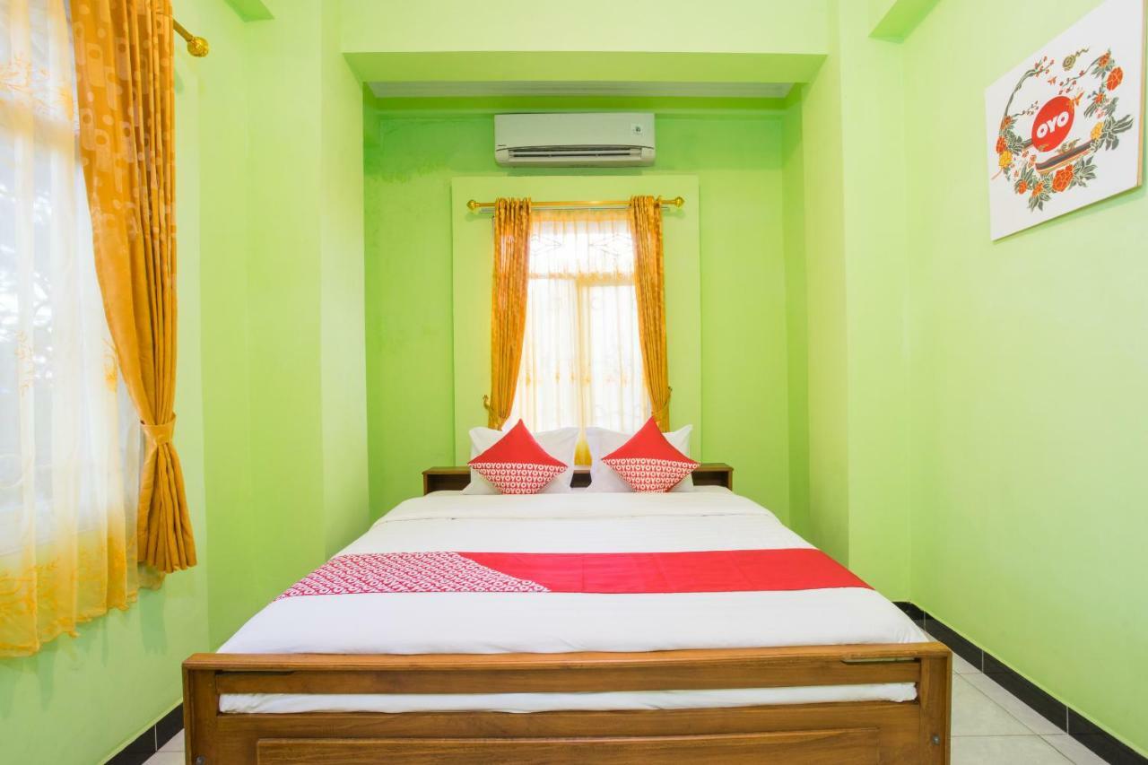 Oyo 1419 Rhona Guest House Syariah Yogyakarta Exterior photo